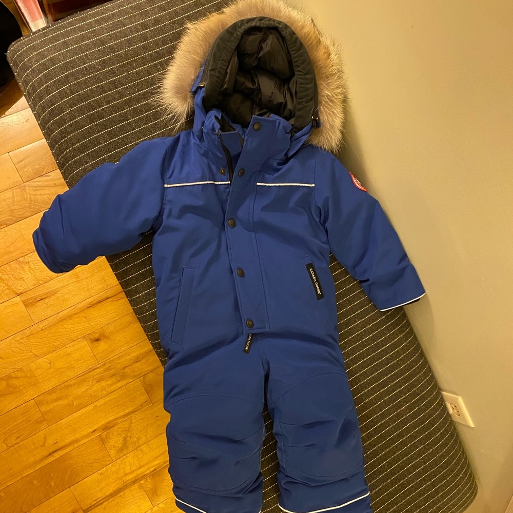 Canada Goose kids Grizzly snow suit